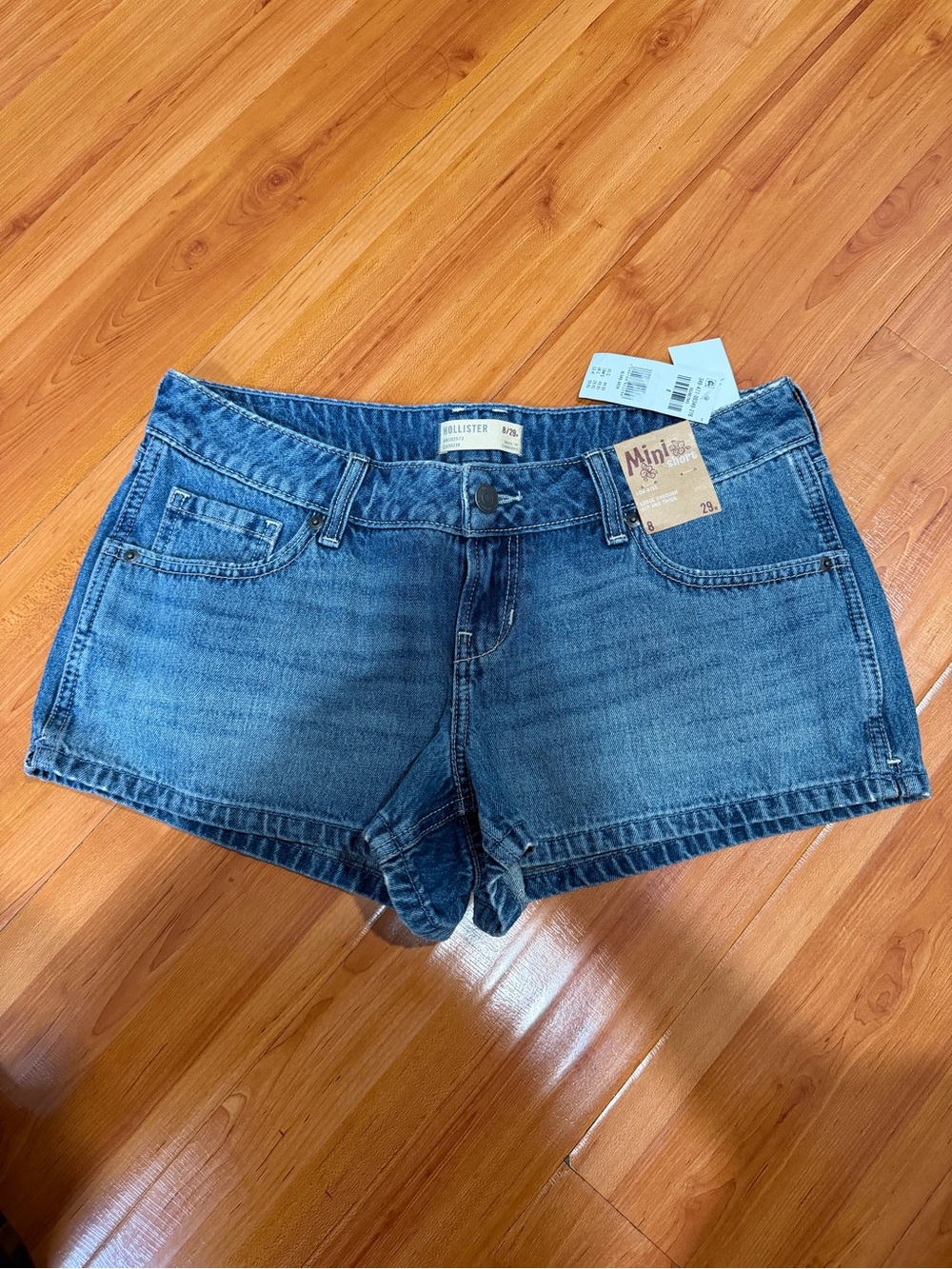 Hollister Short size 8 / W29
